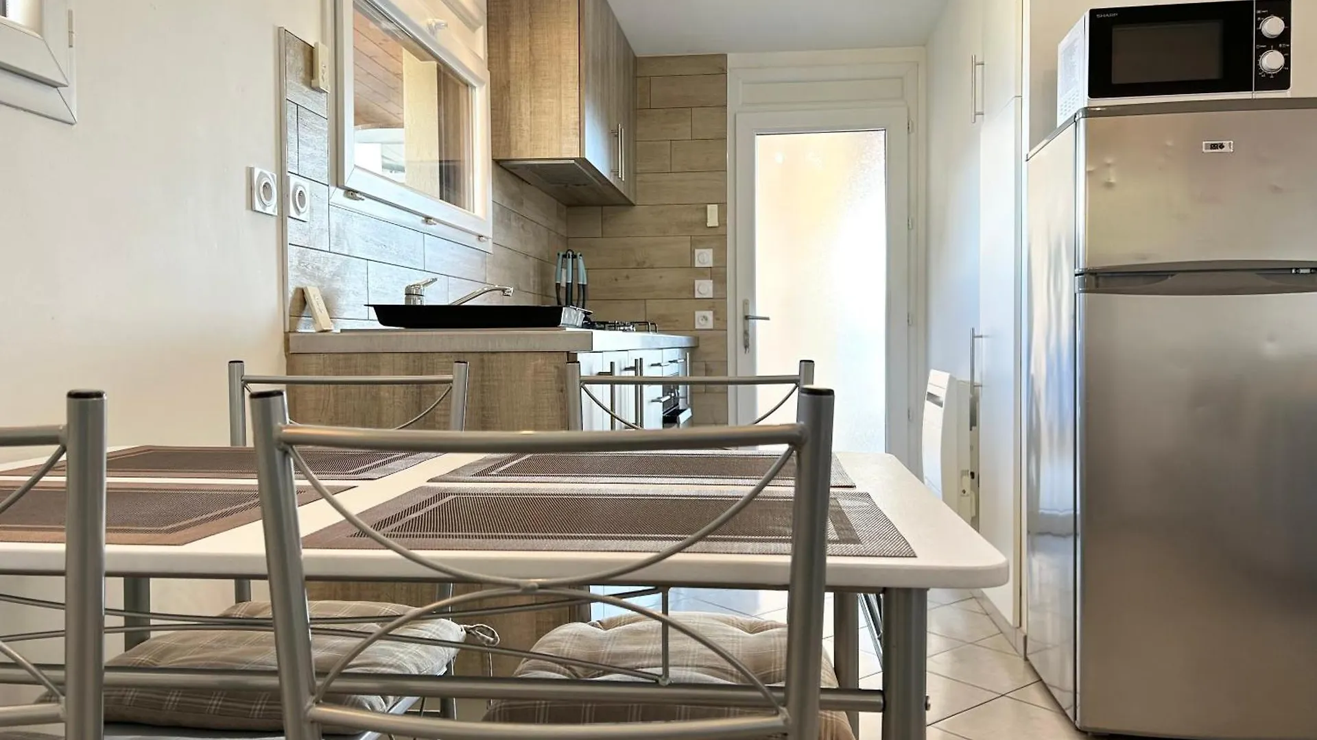 Le Chavanna - Terrasse Parking - Clg Savoie 圣皮尔阿匹格